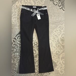 NWT Fire & Rain Mid Rise Comfort Denim Bootcut Junior Pants Size 13/31 Inseam 31